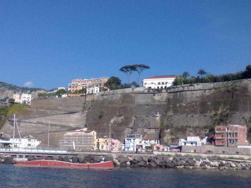 Hotel Cosmomare Piano di Sorrento Bagian luar foto